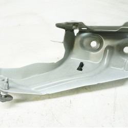 2018-2024 Audi Q5 Fender Support Bracket Left Front 80A821135A