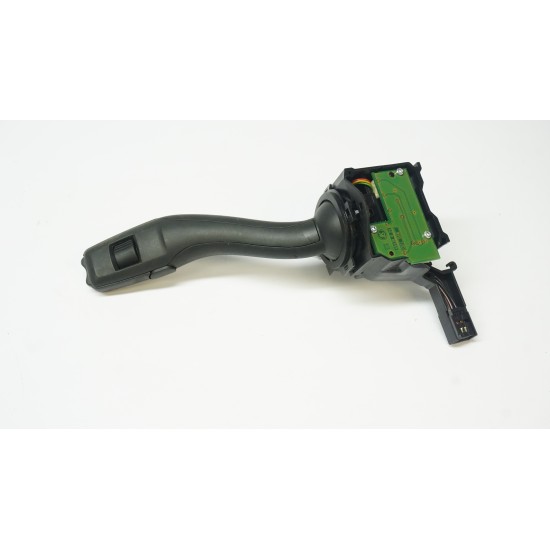 2010-2013 Audi A3 TDI Windshield Wiper Switch Stalk 8P0953519E