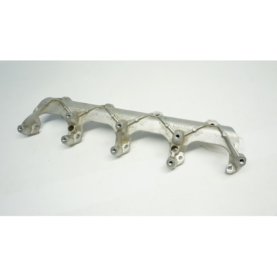 2011-2012 AUDI A8 4.2L V8 Intake Manifold Runner Bracket