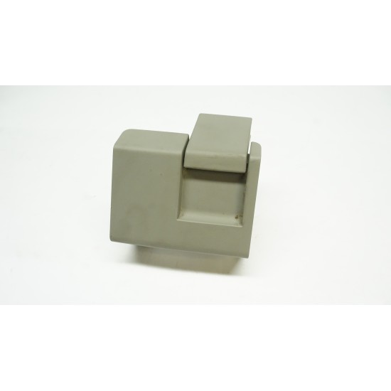 2005-2008 AUDI A4 Center Console 12V Power Outlet 8E0863284