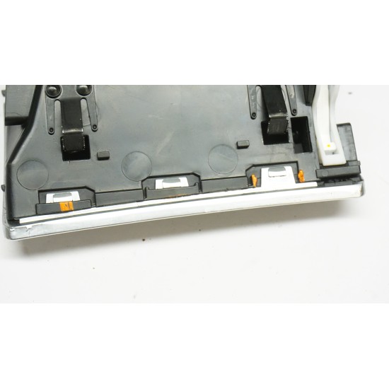 2004-2010 Audi A8 Passanger Heat & Air Conditioning Dash Vent Right HVAC
