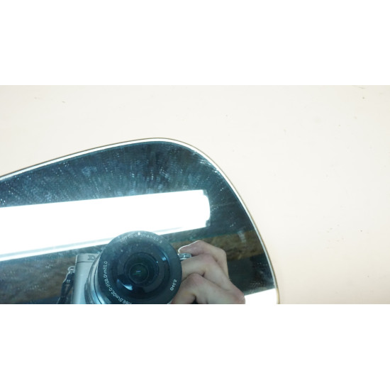 2000-2006 AUDI TT Driver Door Mirror Glass w/ Heat 8N0857535