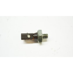 Audi A5 A4 2.0T Oil Pressure Sensor 038919081K