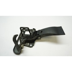 2013 2014 2015 2016 AUDI S4 Hood Safety Catch 8T0823480 OEM