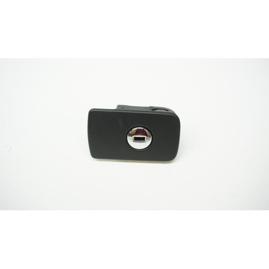 2011-2017 Volkswagen Jetta Glove Box Latch 5C7857147 2012