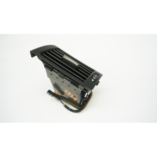 2005-2008 Audi A4 Driver Side Heat Air Conditioning Dash Vent Left
