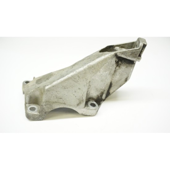 2005-2008 Audi A4 2.0T Engine Mount Bracket Left 8E0199307A