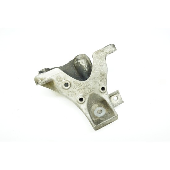 2009-2011 Audi A6 3.0L Engine Motor Mount Bracket Right 4F0199308N