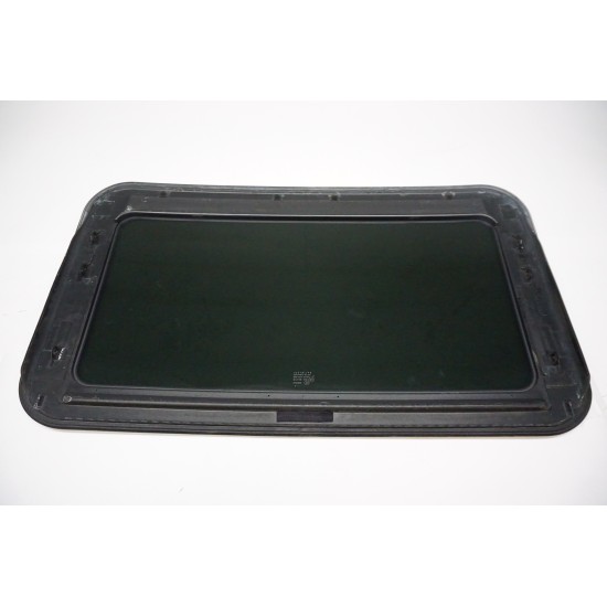 2010-2014 Volkswagen GTI Sunroof Glass 1K6877071