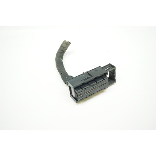 Volkswagen GTI Pig Tail Plug 3C0906385