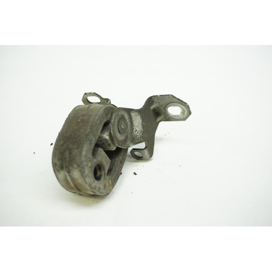 2013-2018 AUDI S7 Middle Exhaust Hanger Bracket 8K0253144F
