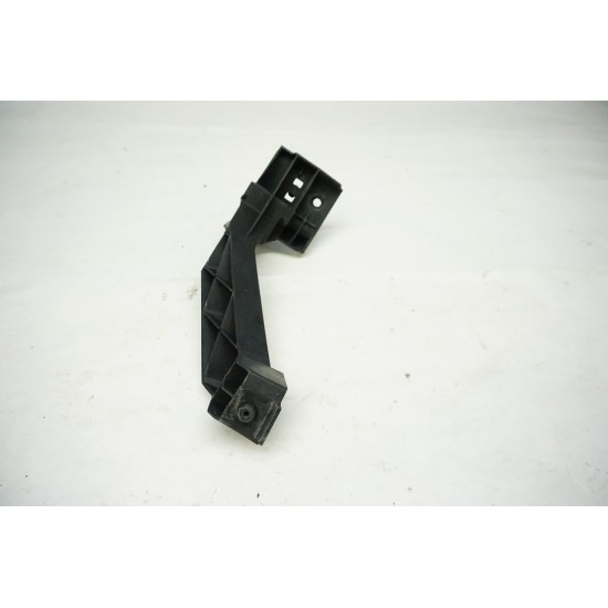 2012-2019 Volkswagen Beetle Couple - Left Rear Bumper Support Bracket 5C5807131