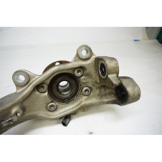 C6 AUDI A6 - RIGHT Steering Knuckle Spindle 4F0407254E 05-11