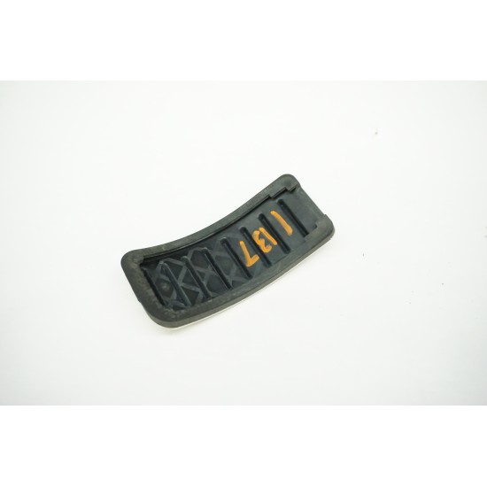 1999-2006 AUDI TT Aluminum Gas Pedal Cover 8N1721647B