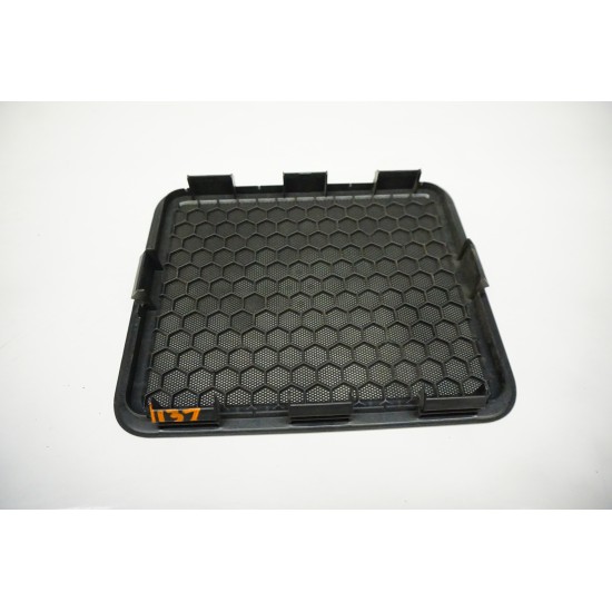 2000-2006 AUDI TT Rear Center Console Speaker Cover 8N7035435B