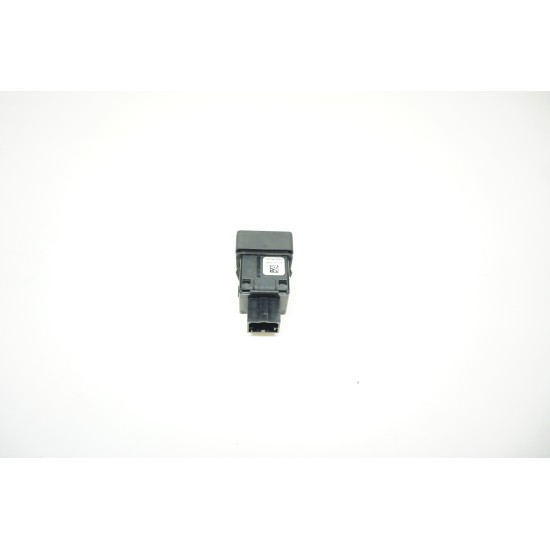 2017-2020 Audi A4 A5 S4 S5 RS5 Emergency Flasher Hazard Light Switch 8W0941509A