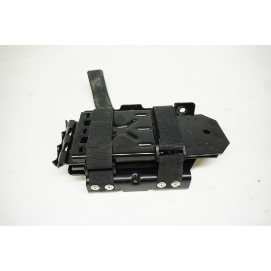 2007-2015 AUDI Q7 Wheel Chock Stop Set 7L0860321A