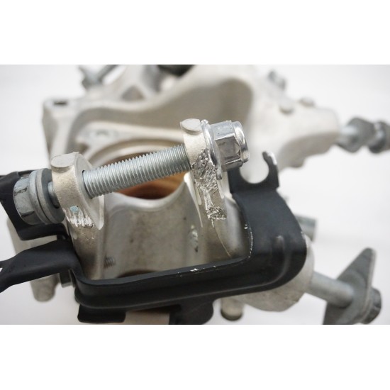 2018-2021 AUDI SQ5 Rear Suspension Knuckle Spindle LEFT 80A505431G