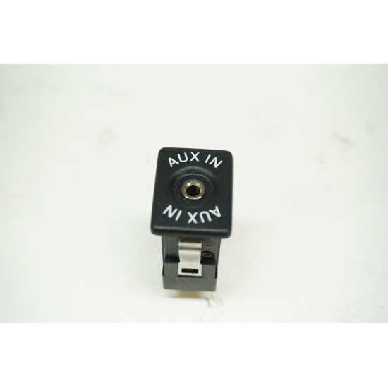 Volkswagen Jetta Beetle Passat Aux Audio Plug 5M0035724