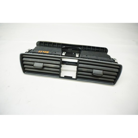 VOLKSWAGEN PASSAT CENTER DASH AIR VENT 561-819-728