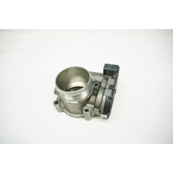 B9 AUDI A4 A5 2.0T Engine Intake Throttle Body Valve 06K133062M