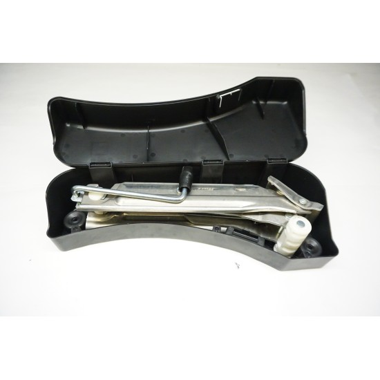 2004-2010 Audi A8 Emergency Roadside Scissor Jack 4E0011031A