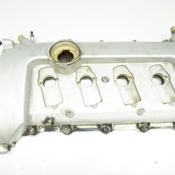 AUDI A8 4.2L V8 DRIVER SIDE ENGINE VALVE COVER - LEFT 077103471T