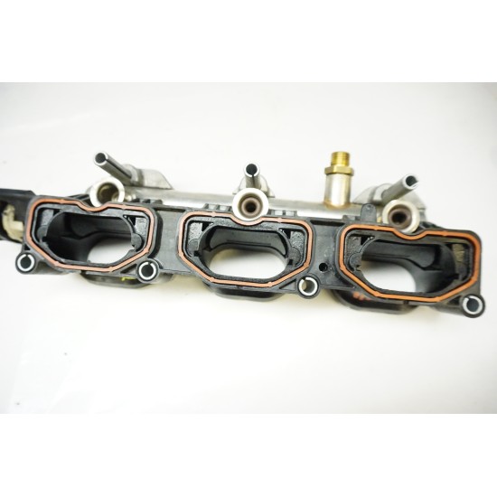 Audi S4 S5 Q5 SQ5 3.0L Supercharger Intake Manifold Runner Right 06E133110AR