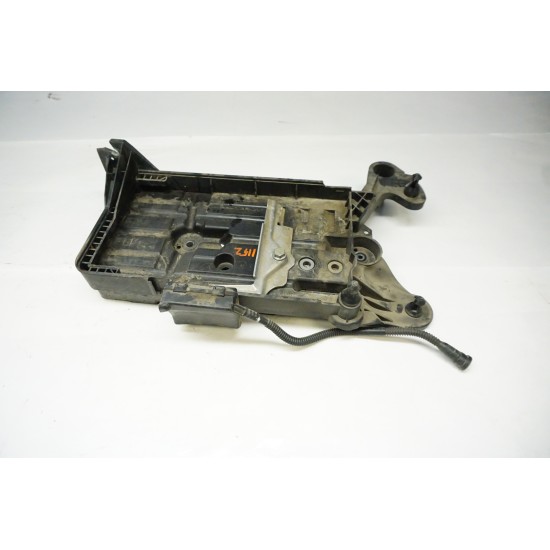 2017-2019 Volkswagen Alltrack Battery Tray Bracket 5Q0-915-331-J