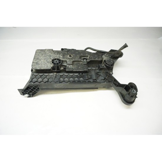 2017-2019 Volkswagen Alltrack Battery Tray Bracket 5Q0-915-331-J