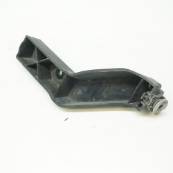 2016-2018 AUDI A6 Right Middle Rear Bumper Mount Bracket 4G8807348