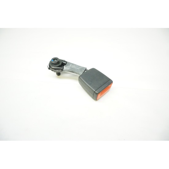 18-23 AUDI Q5 Rear Center Seat Belt Buckle 80A857753C