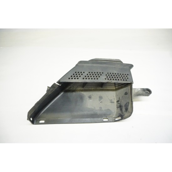 2013-2015 Audi RS5 Left Air Box Intake Duct Guide 8T0129905A