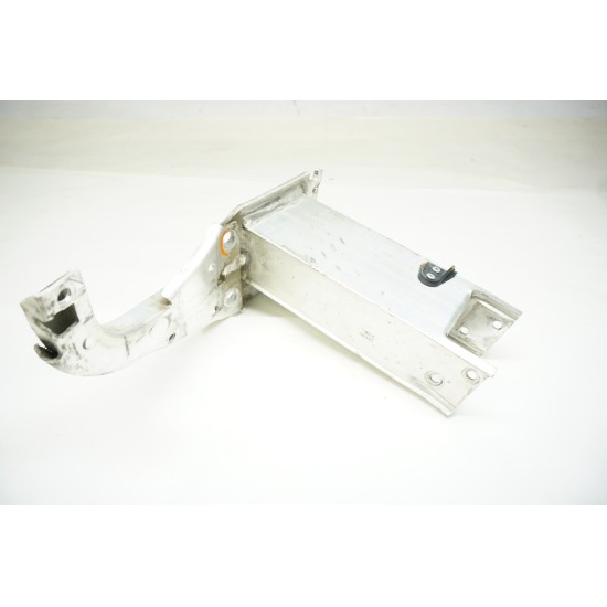 Audi A6 2.0T Bumper Impact Support Bracket Left 4G0807133E