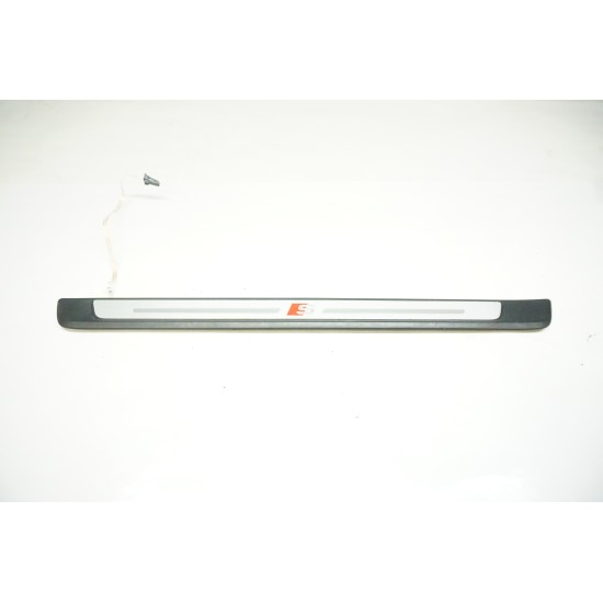 2017-2019 Driver Illuminated Door Sill Plate 8W0947417A