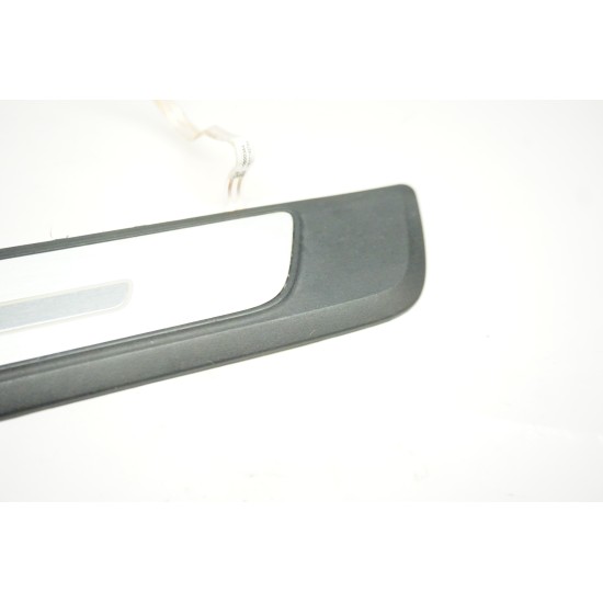 2017-2019 Passenger Illuminated Door Sill Plate 8W0947418A