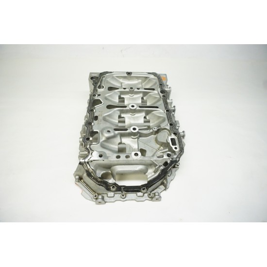 19-23 AUDI Q3 Upper Upper Oil Pan 06K103603CQ