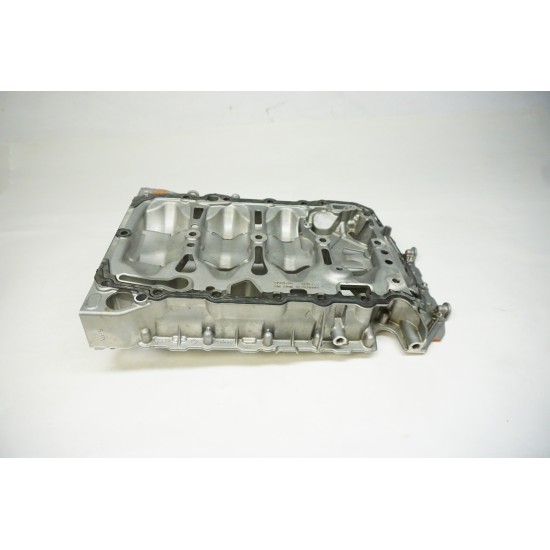 19-23 AUDI Q3 Upper Upper Oil Pan 06K103603CQ