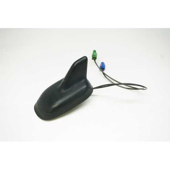 Volkswagen Jetta Wagon Shark Fin Roof Antenna 3C0035507AB