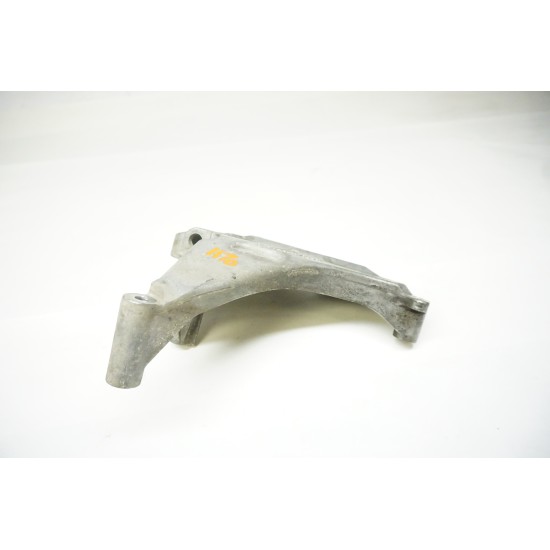 2010-2014 Volkswagen Jetta Sportwagen TDI Engine Mount Bracket Right 03L199207
