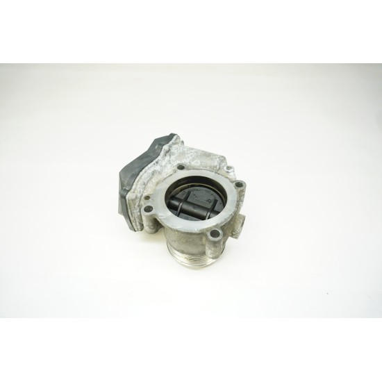 2010-2012 AUDI A4 A5 Q5 2.0 Turbo Engine Throttle Body Valve