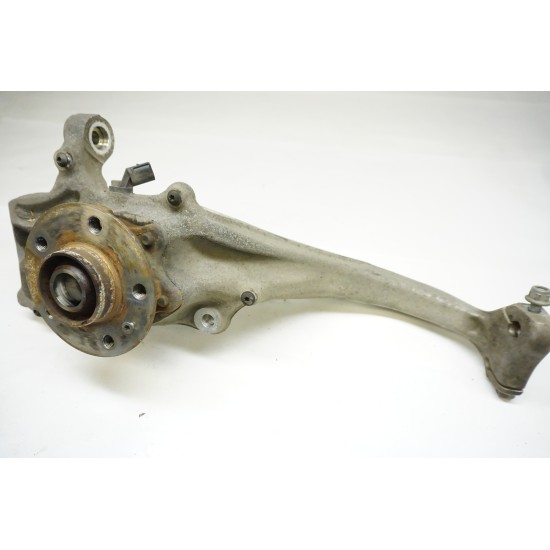 B8.5 AUDI RS5 FRONT STEERING KNUCKLE SPINDLE - LEFT 8K0407253AB