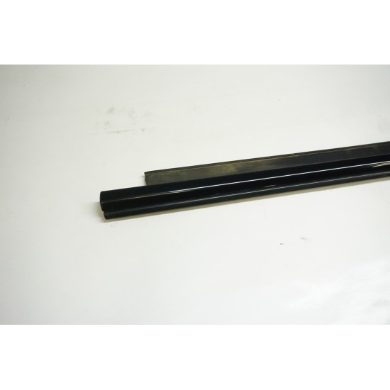 2013-2015 AUDI RS5 Driver Door Exterior Belt Molding Gloss Black 8T0853283M