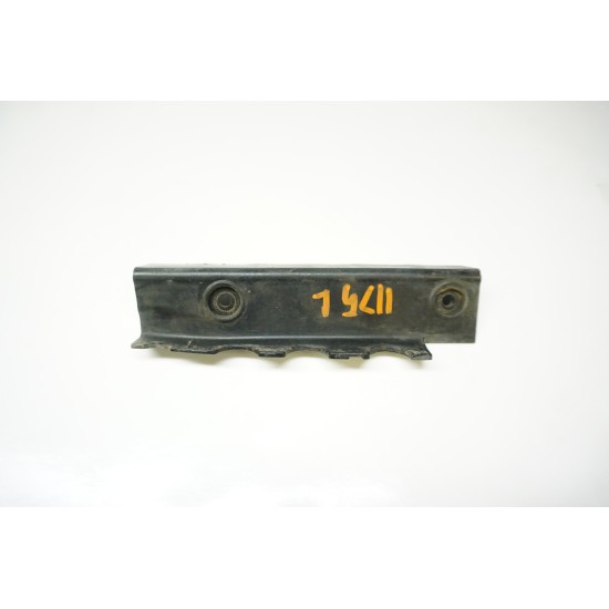 Rocker Panel Guide Bracket  8T0853921 2015 Audi RS5