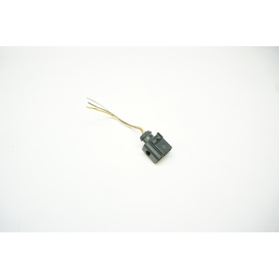 AUDI VOLKSWAGEN Pig Tail Plug Connector 8K0973703