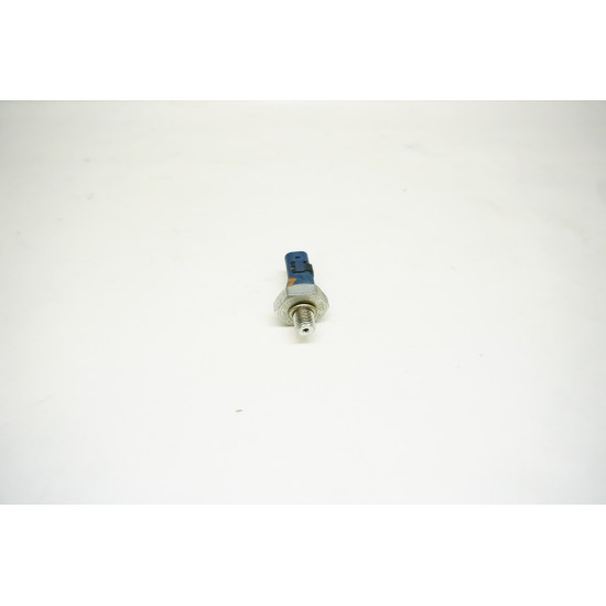 18-23 AUDI A4 A5 2.0T Oil Pressure Sensor 06K919081D