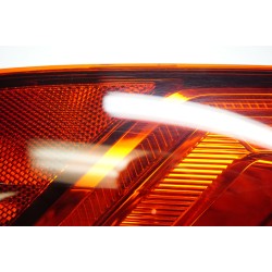 20-22 Volkswagen Passat - QUARTER PANEL MOUNTED BRAKE LIGHT TAIL LAMP LEFT