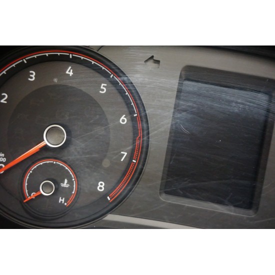 2020-2022 Volkswagen Passat Speedometer Instrument Cluster 561920981F