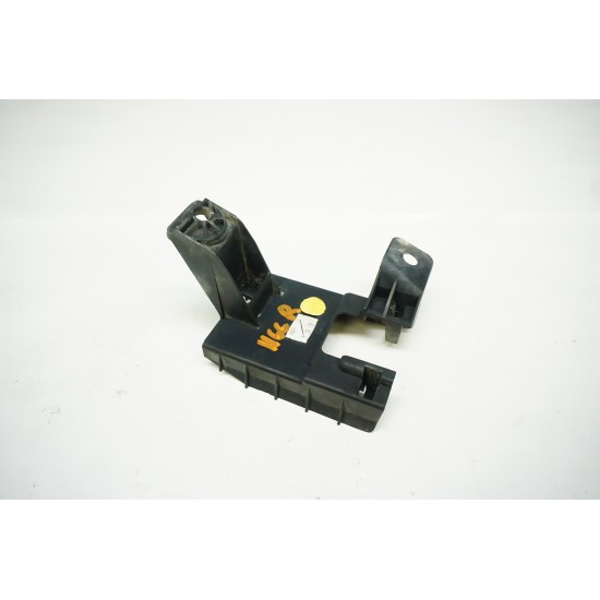 2020-2022 Volkswagen Passat - Blind Spot Radar Bracket RIGHT 561907456