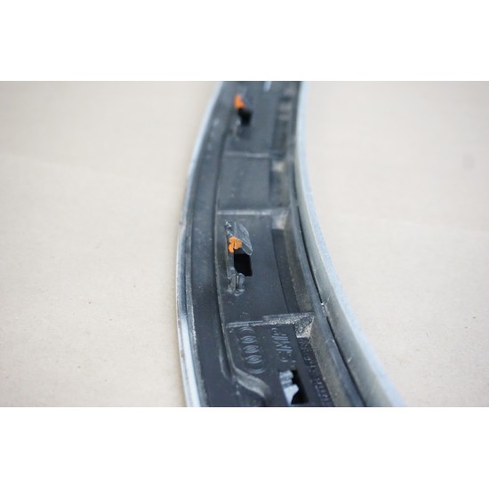 18-24 AUDI Q5 Rear Quarter Wheel Arch Molding - RIGHT 80A853818A